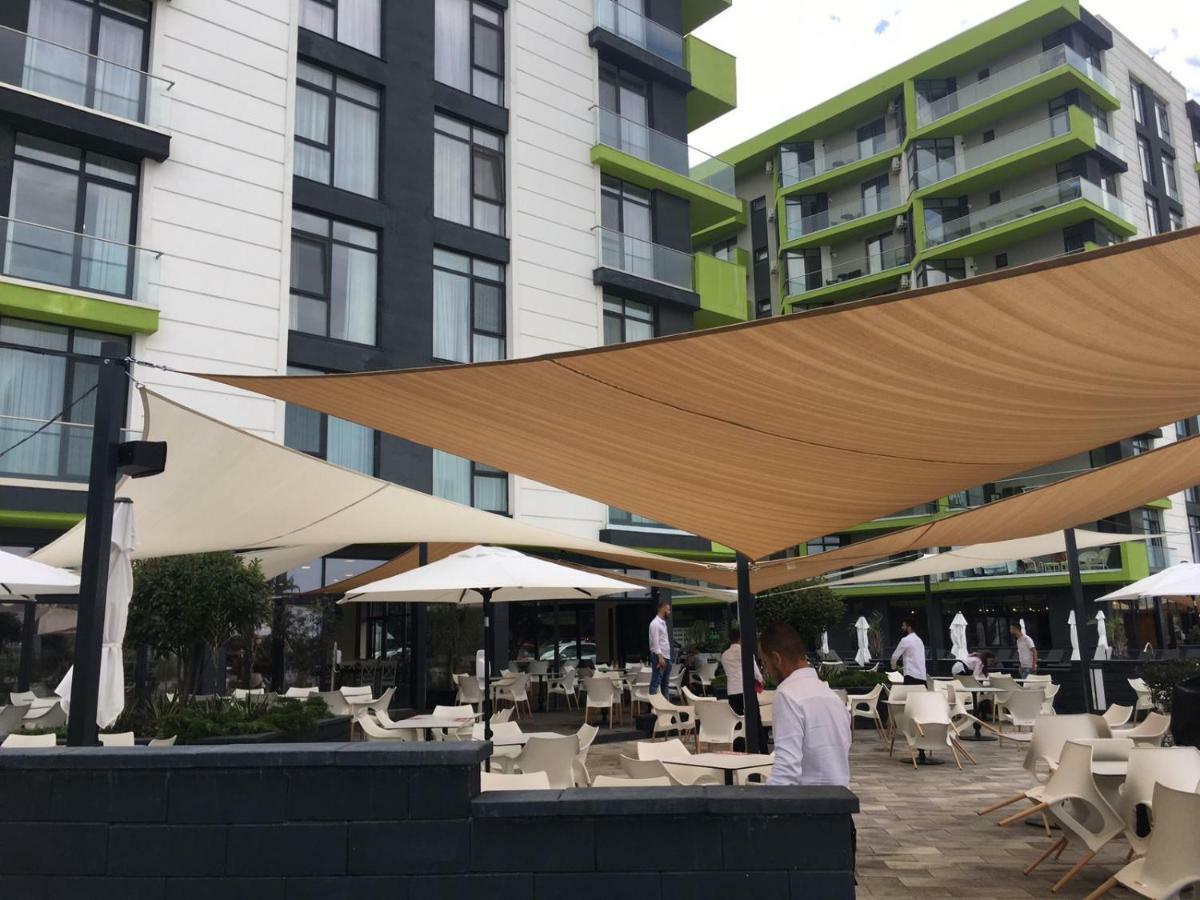 Umi Apartment Alezzi Resort 那沃达利 外观 照片