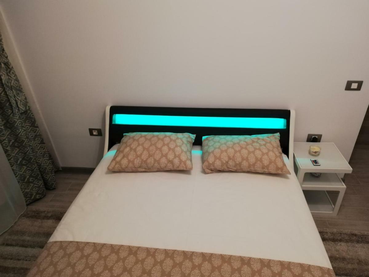 Umi Apartment Alezzi Resort 那沃达利 外观 照片