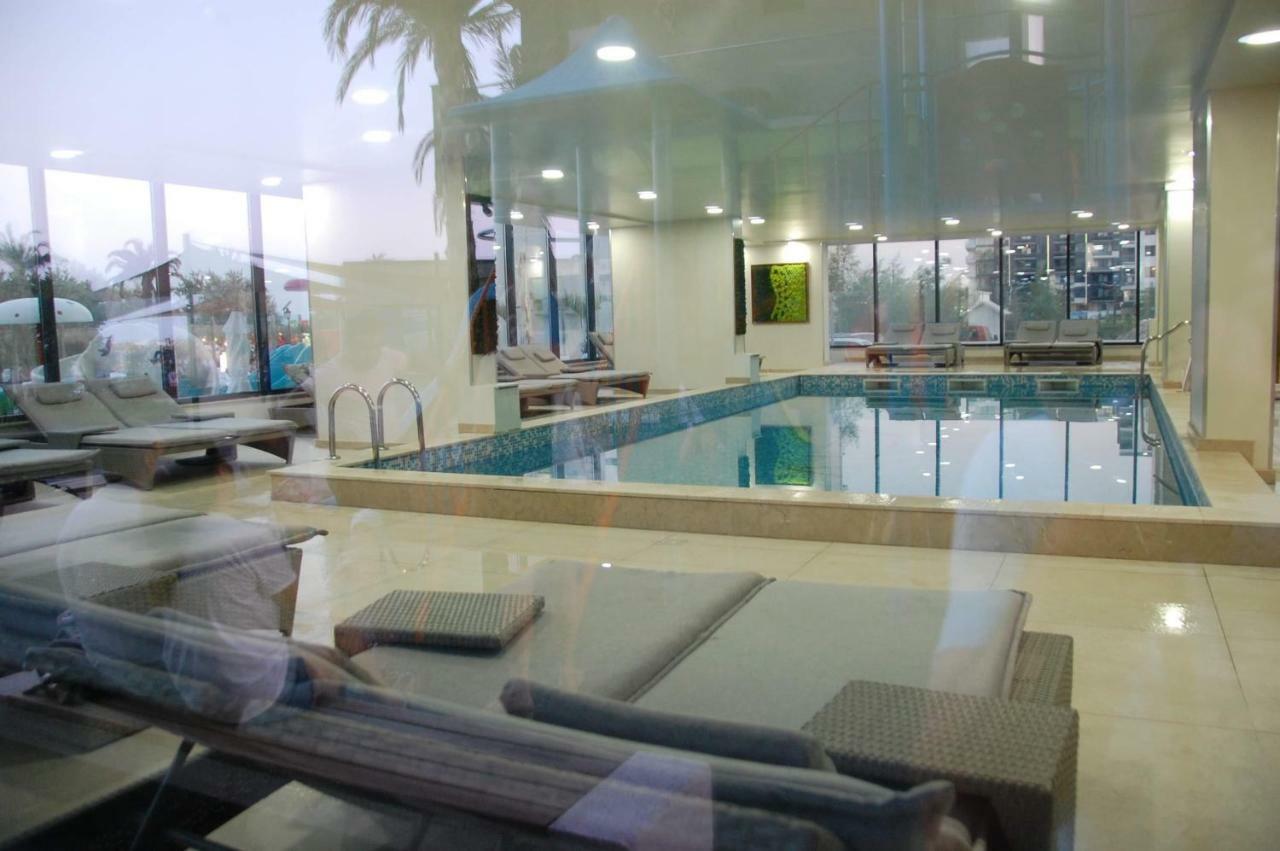 Umi Apartment Alezzi Resort 那沃达利 外观 照片