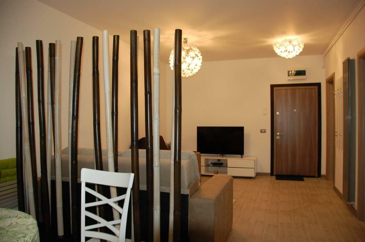 Umi Apartment Alezzi Resort 那沃达利 外观 照片